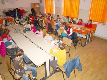 Elevii de clasa a II-a susţin miercuri evaluarea la matematică